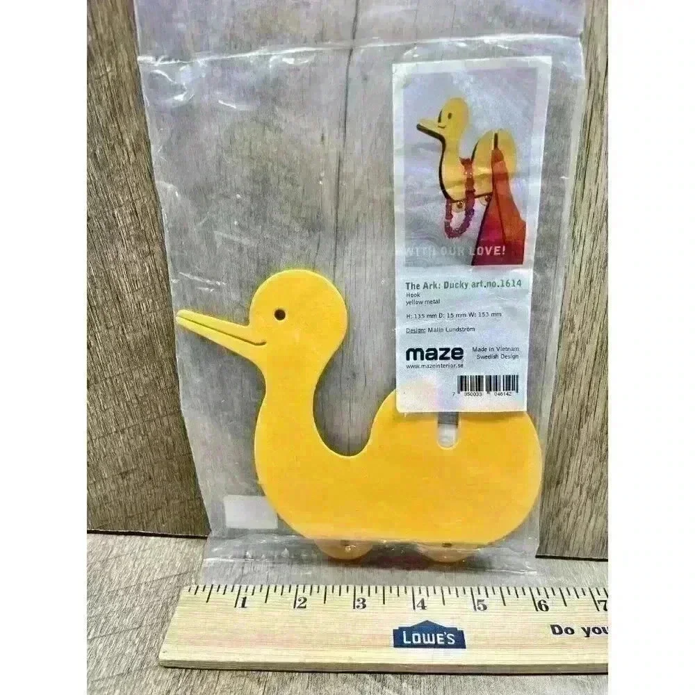 Metal Duck Wall Hook Maze Yellow Rubber Ducky Kids Decor Container Store NEW